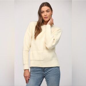 NEW Mixed Block Crew Neck Oversized Sweater in Off White Sz Medium